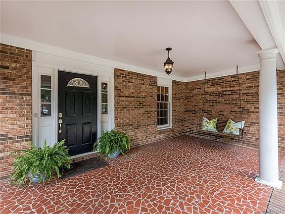 3rd image of 4720 Quail Canyon Dr