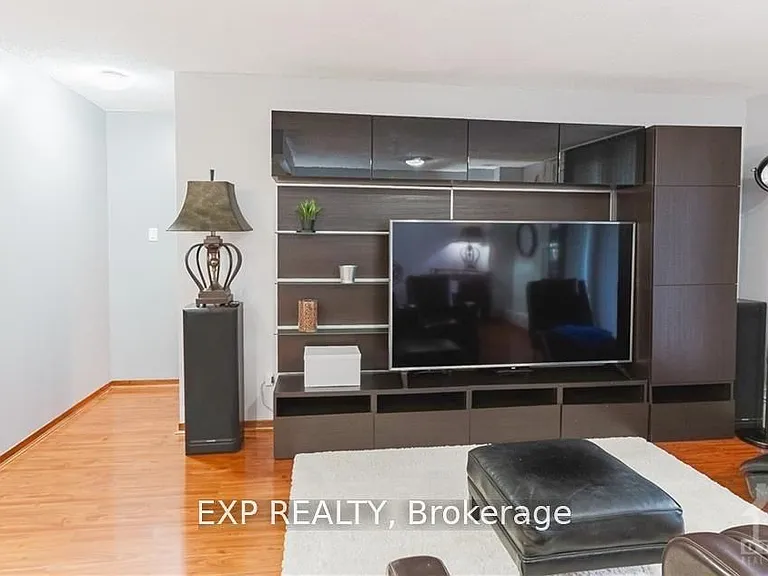 1785 Frobisher Ln #906 — Photo 10