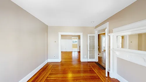 70 Hudson St Photo 1