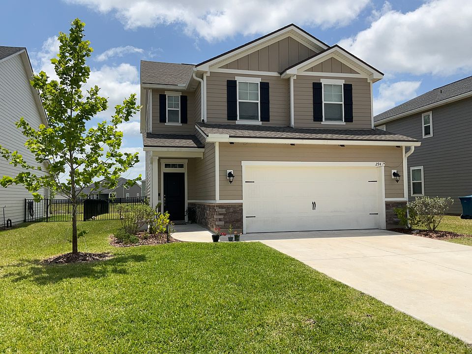 1st image of 294 Banyan Forest Dr