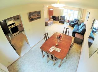 3811 W Kimberly Ave, Greenfield, WI 53221