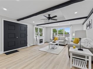 34 Pine Ave, Coventry, RI 02816