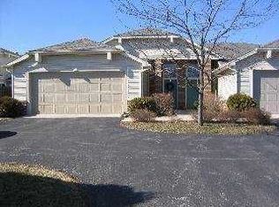 735 Hilltop Ln #735, Toledo, OH 43615