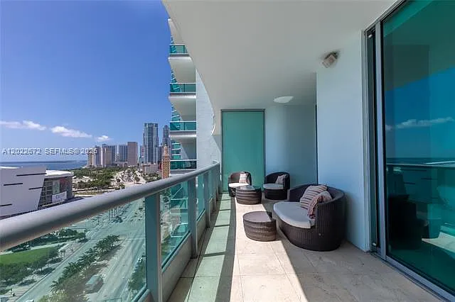 900 Biscayne Blvd #2002 — Photo 29