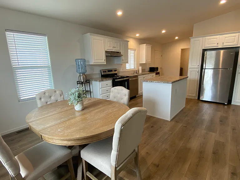 Palm Creek Resort & Residences — Photo 28