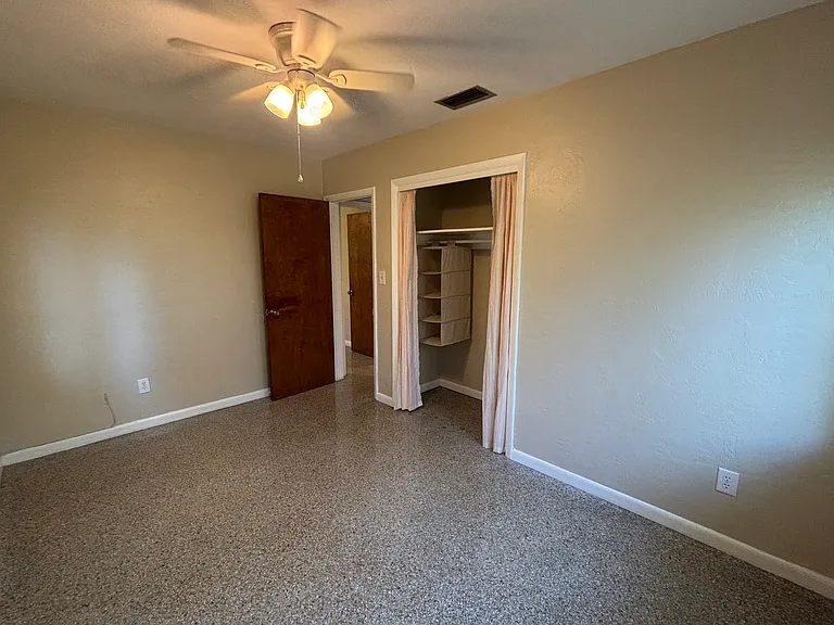 1321 NE 17th Ave — Photo 15