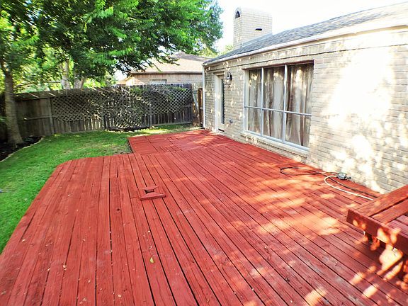 5th image of 2226 Gray Falls Dr