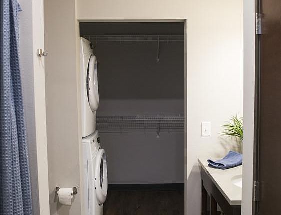 5th image of 3215 Peridot Ave Unit 116