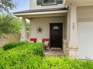 407 W Metcalfe St, Hutto, TX 78634