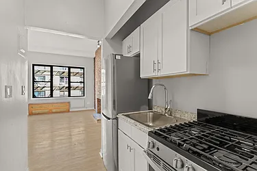 Rented by Cooper & Cooper Real Estate