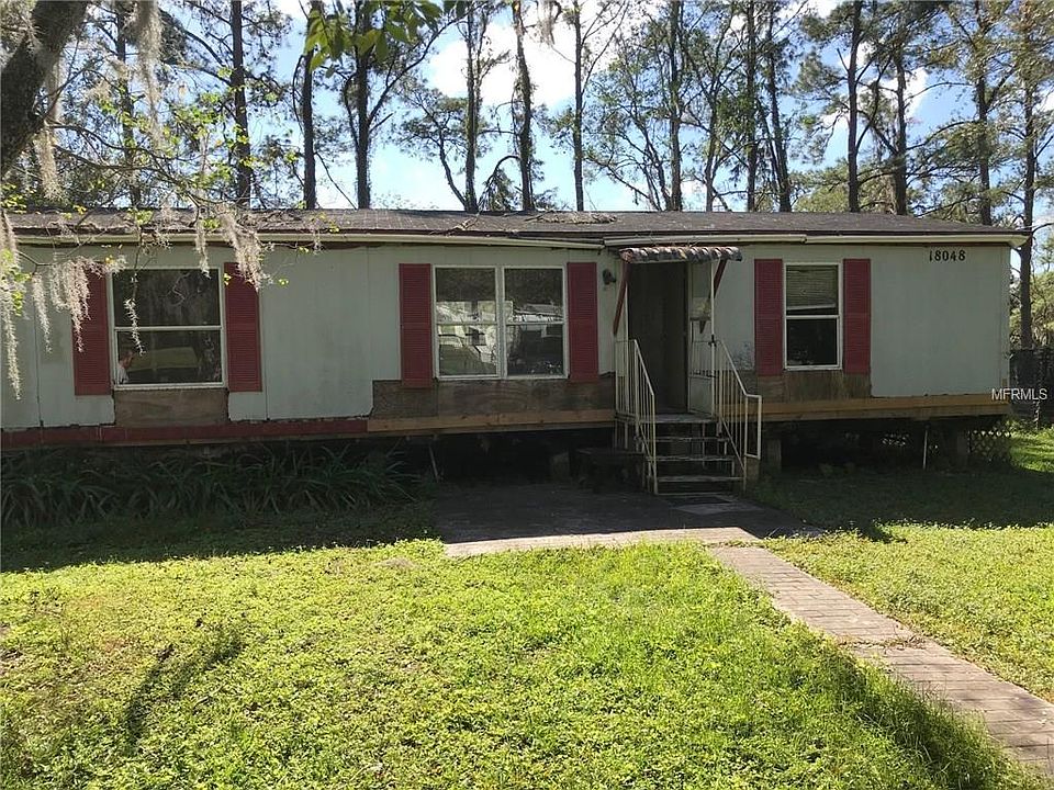 1st image of 18048 Sandlewood Ave