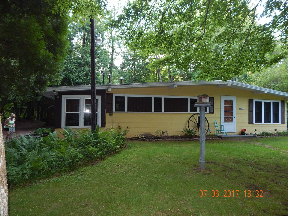 1st image of W1492 Idlewood Ct