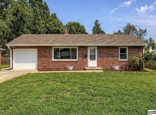 515 N 76th St, Omaha, NE 68114
