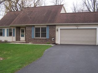 11 Big Ridge Rd, Spencerport, NY 14559