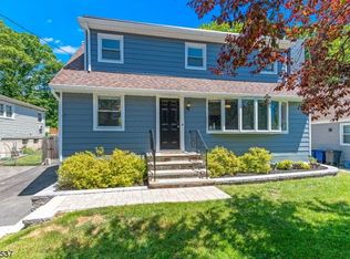 53 Laurie Rd, Landing, NJ 07850