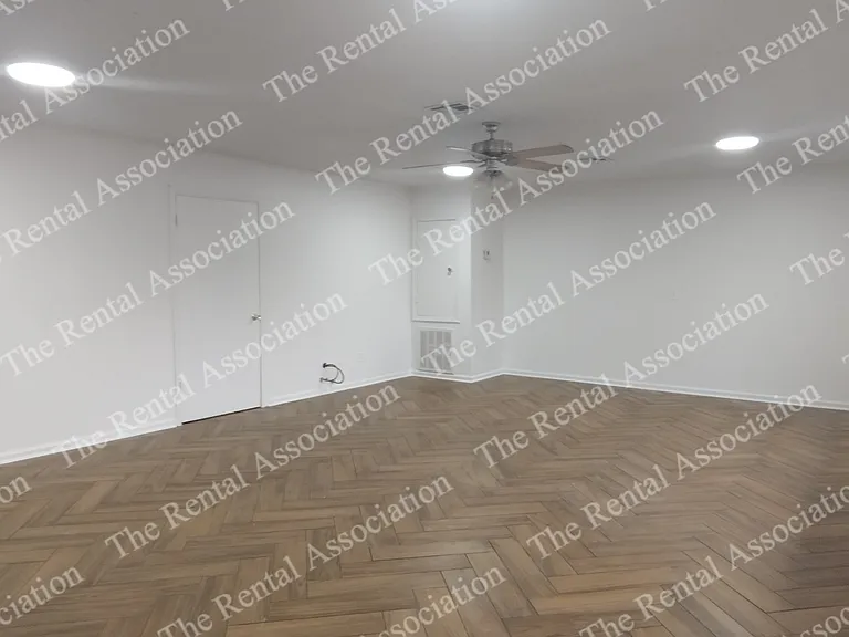 5717 Desiard St #B-1 — Photo 3