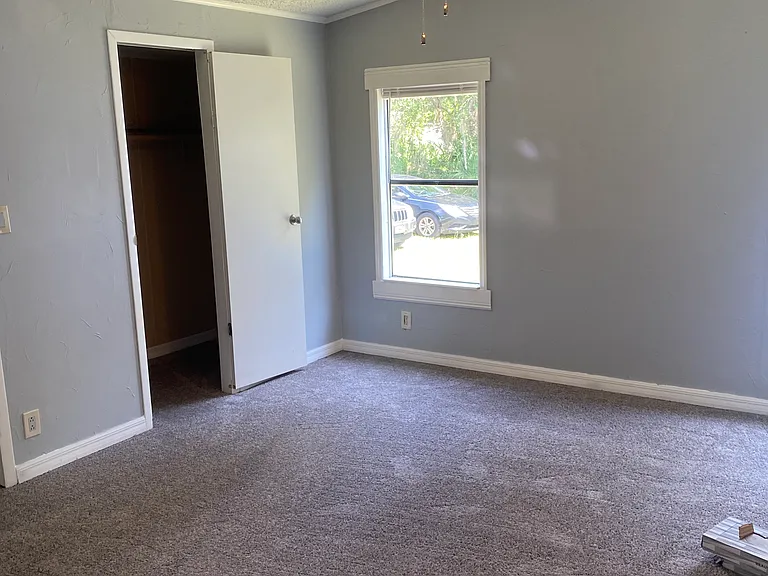 228 Gail Dr — Photo 11