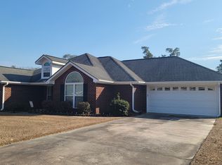 51 Lachlan Ln, Midway, GA 31320