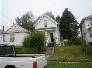 2016 S 7th St, Omaha, NE 68108