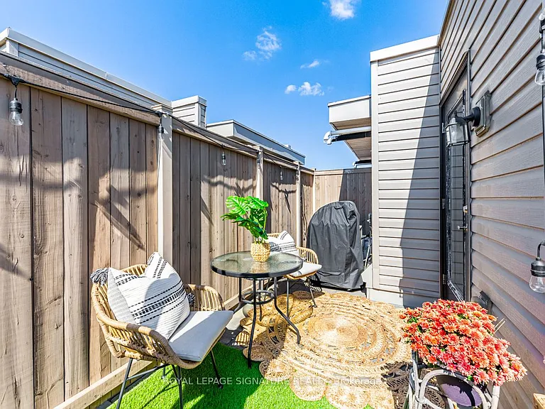 68 Winston Park Blvd #60 — Photo 21