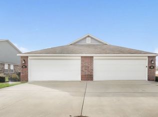 245 N Broadway Dr #245, Farmington, AR 72730