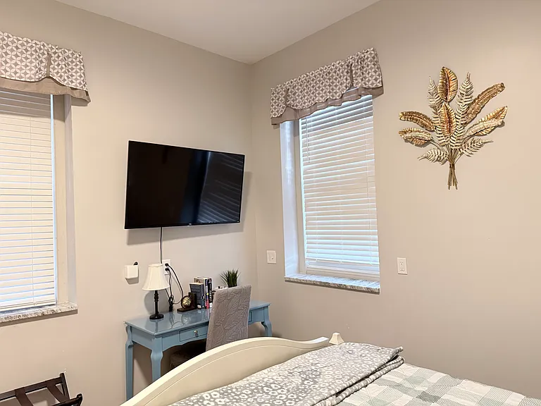 3313 Ellwood Ave #1 — Photo 14