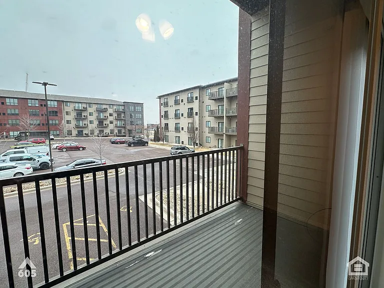 University Hills Village — Photo 218