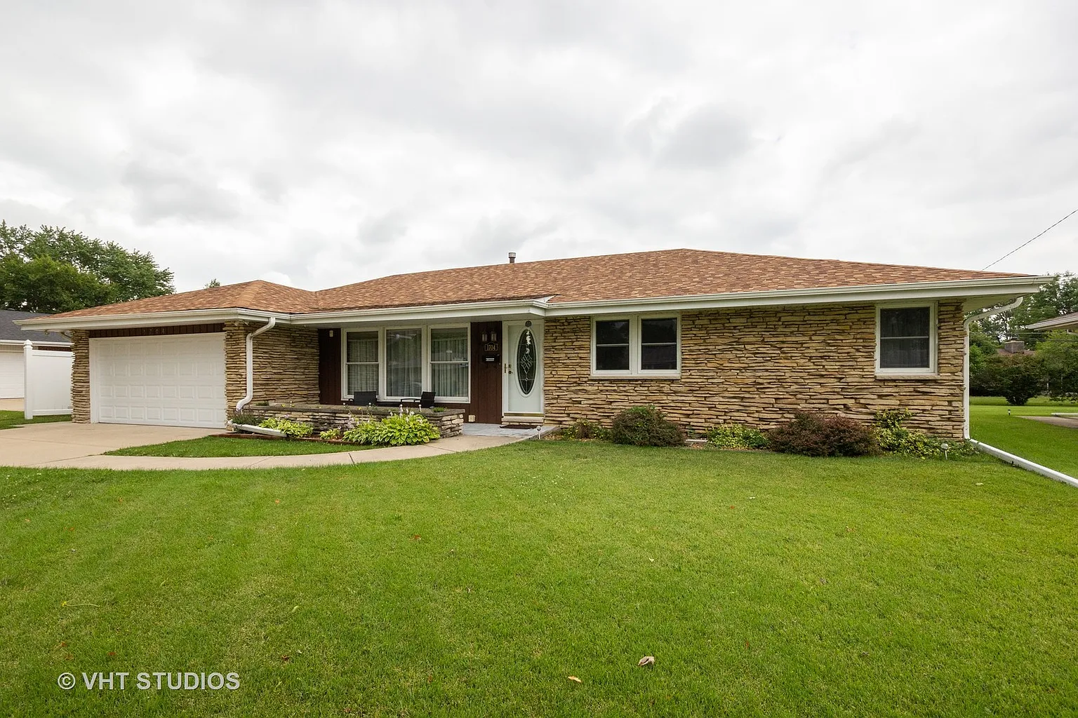 1704 Arden Pl photo 1