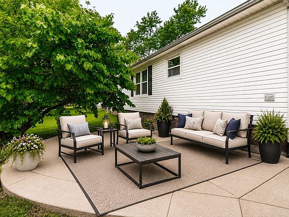 4th image of 1509 Winding Way Cir