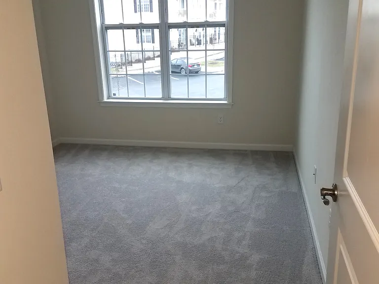 824 Center Meadow Ln — Photo 8