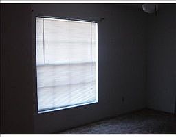 4th image of 2913 Carmela St