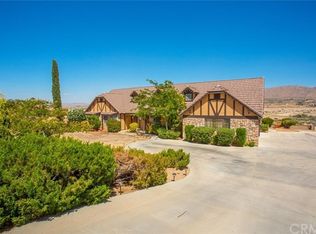 7765 Calpella Ave, Hesperia, CA 92345