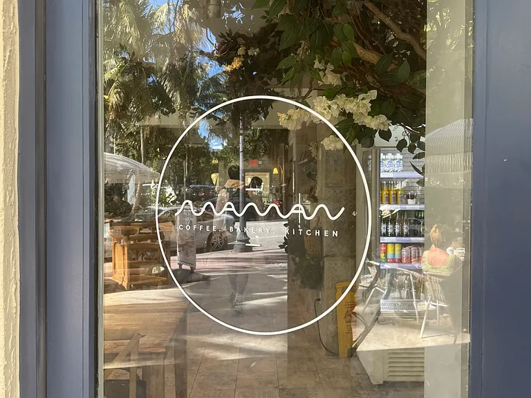 220 Collins Ave #3 — Photo 8