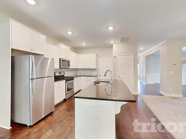 115 Orchard Ln — Photo 7