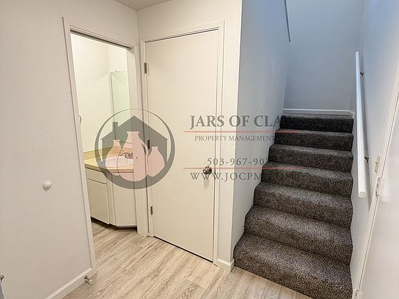 3rd image of 1540-1544 Fircrest Ct S