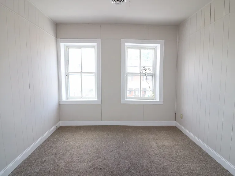 1419 W Main St #B — Photo 17