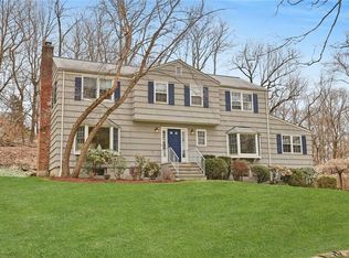 20 Hilltop Dr, Chappaqua, NY 10514