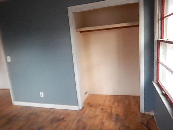 5th image of 1611 W 21st St