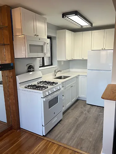 2053 Wilson Blvd Photo 1
