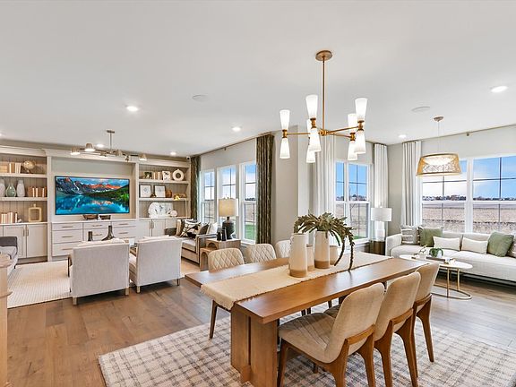 7th image of this home
