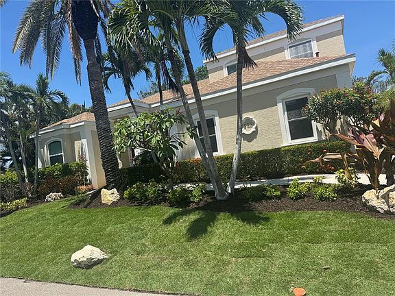 3rd image of 523 Juan Anasco Dr