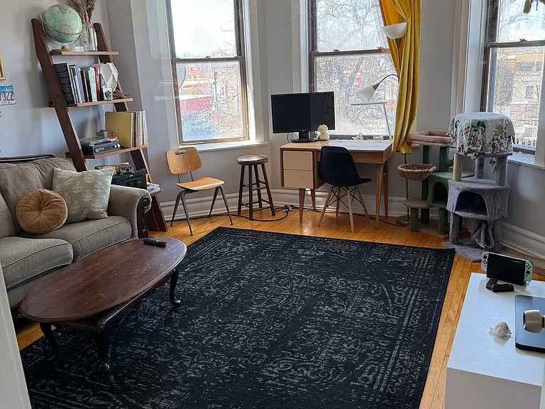 2553 S Troy St #3F — Photo 15