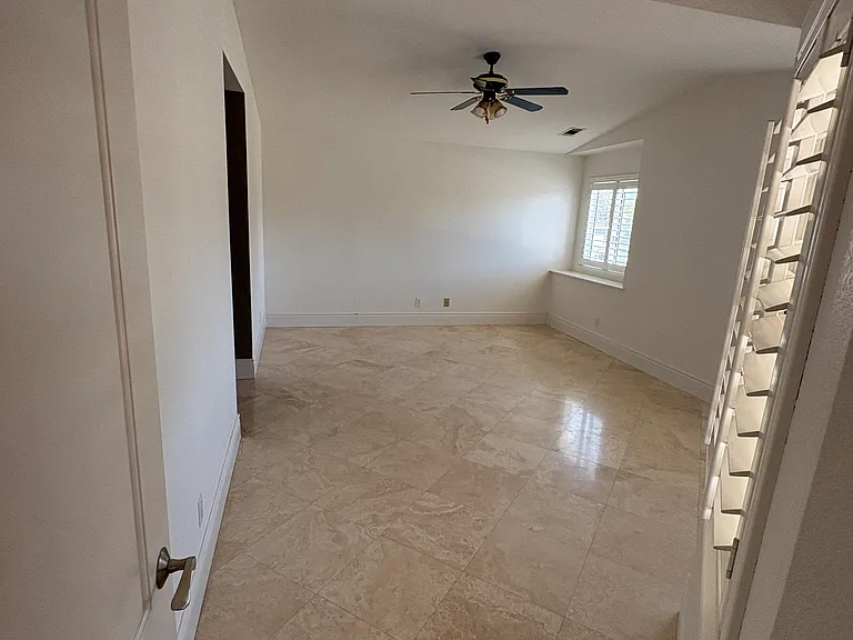 2235 Ventnor Ln — Photo 20