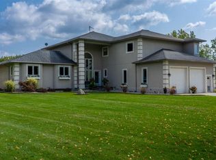 454 N Rolland Rd, Weidman, MI 48893