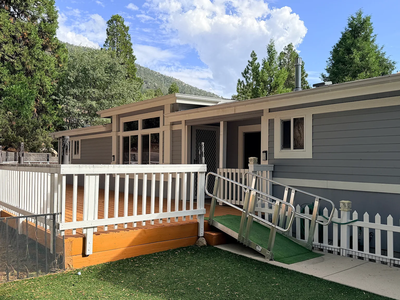 3 bed, 2640 sqft, $3,000 — Photo 3