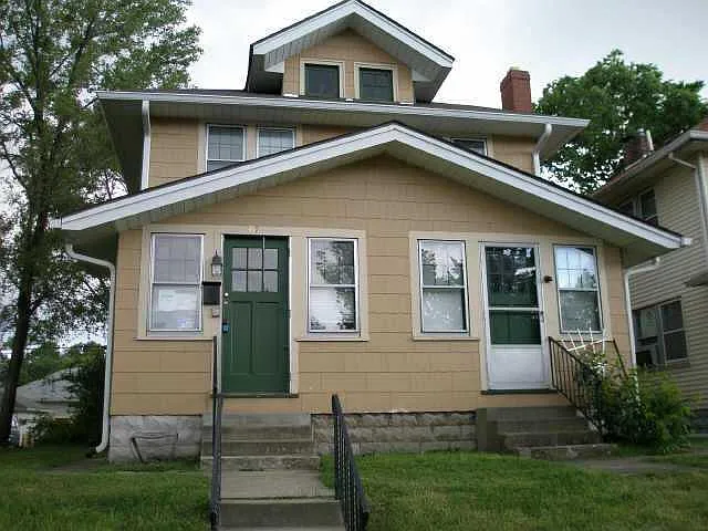 417 W Harvard Pl photo 1