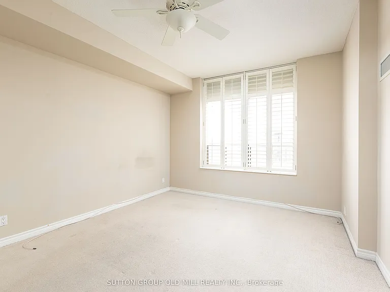 4196 Dundas St W #209 — Photo 16