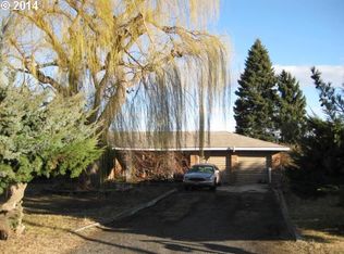28485 Southshore Dr, Umatilla, OR 97882