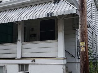 226 W Early Ave, Coaldale, PA 18218