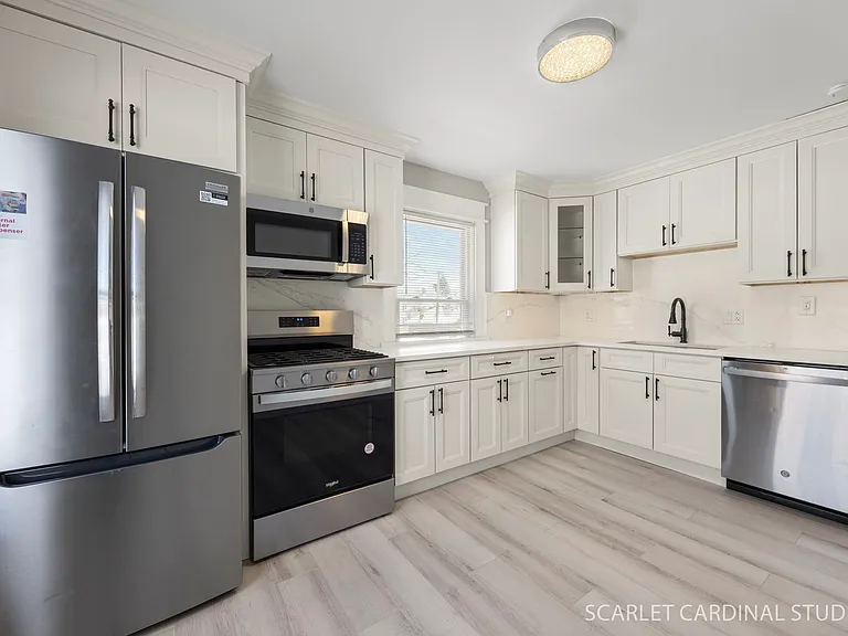 230 N Ellsworth St #1 — Photo 9